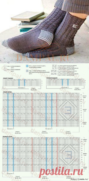 стильные вязаные мужские носки с монограммой. схема. описание