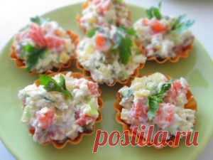 Тарталетки с салатом из красной рыбы | Don Аппетит