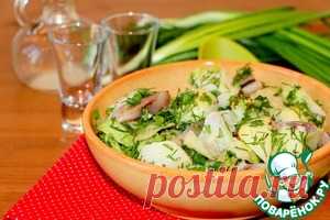 Картофельный салат с сельдью и зеленью - кулинарный рецепт