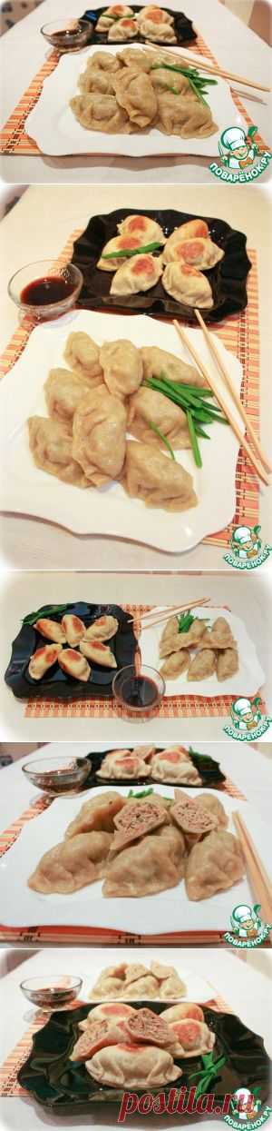 Японские пельмени « Гёдза» с лососем и зеленью, жаренные и пареные в мультиварке - кулинарный рецепт