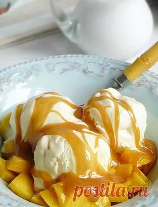Десерт с манго и кокосовой карамелью!