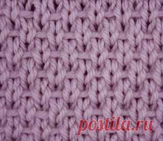 The ribboned stockinette is an easy reversible stitch…