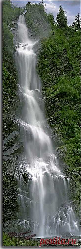 Bridal Veil Falls в Valdez, Аляска • фото: Майк Джонс