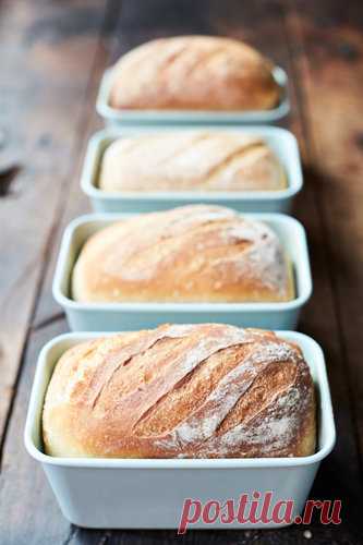 Домашний хлеб в духовке

Джейми покажет, как легко и просто испечь домашний хлеб!