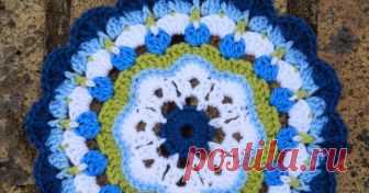 Maybelle Flower Mandala Pattern   First Ta-dah moment : Maybelle Flower Mandala Pattern        I am beyond excited ..... I am posting a pattern of my own creation! What a f...