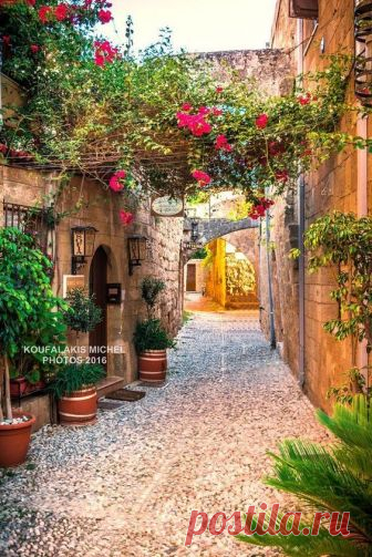 old town of rhodes greece