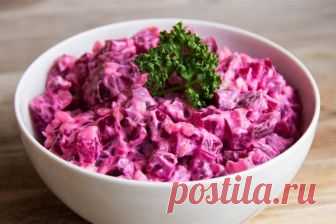 Салат из свеклы - 17 рецептов с вареной или сырой свеклой