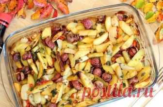 Картофель по-охотничьи в духовке!
Прекрасное быстрое блюдо, актуальное для сезона овощей и не только. Картошка получается румяной, ароматной и очень вкусной.
Ингредиенты для «Картофель по-охотничьи в духовке»:
Картофель — 1 кг
Колбаски (Охотничьи полукопченые) — 500 г
Лук-порей (200 г) — 1 шт
Перец сладкий (красный) — 1 шт
Соевый соус (классический Киккоман) — 4 ст. л.
Петрушка — 1 пуч.
Масло растительное — 2 ст. л.
Соль — по вкусу
Время приготовления: 60 минут
Количест...