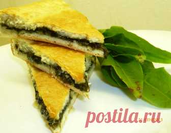 Сладкий пирог со щавелем. Ингредиенты: мука, сахар, сливочное масло