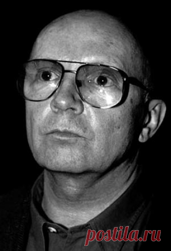 Андрей Мягков — биография, фильмография, фотографии актёра Народный артист РСФСР (1986г.). Родился 8 июля 1938г. Окончил Ленинградский химико-технологический институт. В 1965г. окончил Школу-студию МХАТ (курс В. Маркова). С 1965 по 1977гг. актер Театра