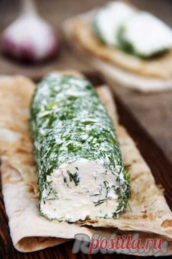 Творожный сыр из сметаны и кефира - рецепт с фото