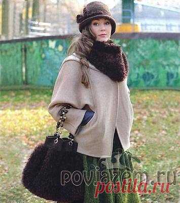 Вязаная шапка, хомут и сумка шоколадного цвета, описание по ссылке:     http://povjazem.ru/vyazanie-dlya-zhenshchin/shapka-beret/shapka-kryuchkom-khomut-i-sumka-spicami