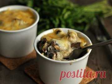 Жюльен с курицей и грибами - простой и вкусный рецепт с пошаговыми фото