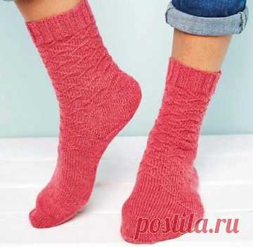 Вязаные носки «Очаровательный рубин» | ВЯЗАНЫЕ НОСКИ