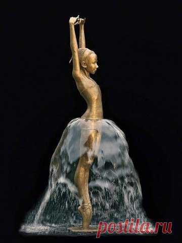 Великолепные скульптуры “Вода и медь“  Художник Małgorzata Chodakowska