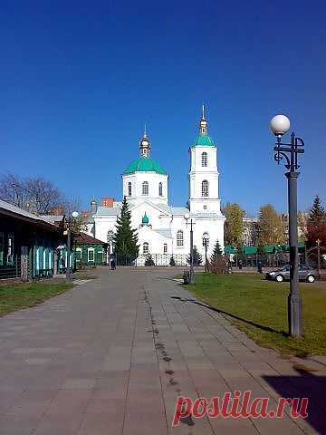 ул.Тарская,  Крестовоздвиженский собор