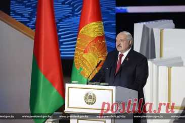 Лукашенко назвал неадекватной «формулу мира» Зеленского