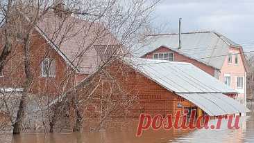 В Тюменской области зафиксирован резкий рост уровня воды. Интенсивный рост паводковой воды наблюдается в трех районах Тюменской области. Об этом сообщается в Telegram-канале информационного центра правительства региона. Согласно сообщению центра, интенсивный рост воды идет в Абатском, Упоровском ...