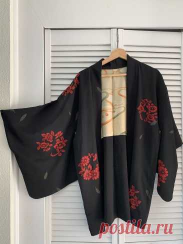 🌺Vintage Japanese Kimono Silk Reversible Hand Made Black With Red Embroideries | eBay