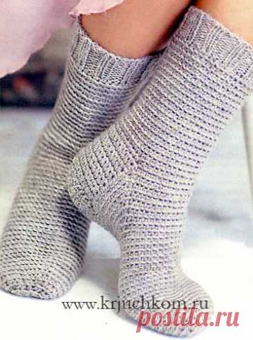 Теплые носки связанные крючком