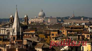 У Италии нет причин быть против санкций в отношении СПГ, заявили в Риме