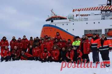 Первая за 10 лет российская экспедиция дрейфующей станции в Арктике завершилась