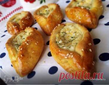 Пирожки с сыром и зеленью "Лодочки" , пошаговый рецепт на 2067 ккал, фото, ингредиенты - ღ Юляღ