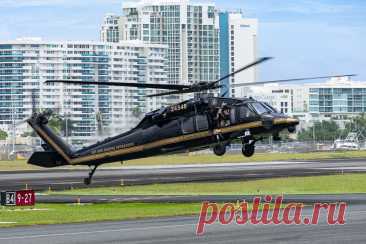 Фотография Sikorsky S-70 (TROY210) — FlightAware