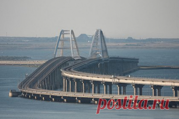 Стало известно о прекращении использования Россией Крымского моста для снабжения