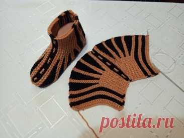 Плетени Терлици #56 - (Knitted Slippers) (Тапочки спицами) (Patik) (Pantufas passo a passo)
