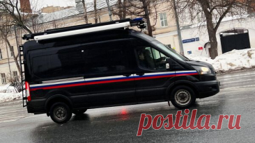 СМИ: журналистку Кеворкову доставили в СК после обысков