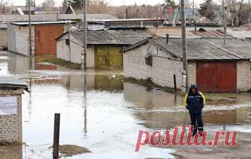 В Ишимском районе Тюменской области из-за паводка эвакуируют жителей 14 населенных пунктов. Эвакуация начнется 17 апреля в 09:00 по местному времени