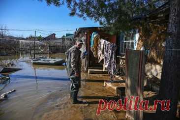 В двух районах российского региона объявили срочную эвакуацию