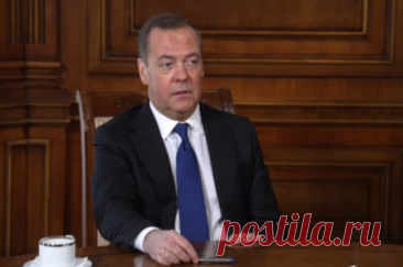 Медведев призвал заново создавать прогноз научно-технологического развития. Зампред Совбеза РФ считает, что прогноз развития РФ надо формировать на принципиально новой основе.