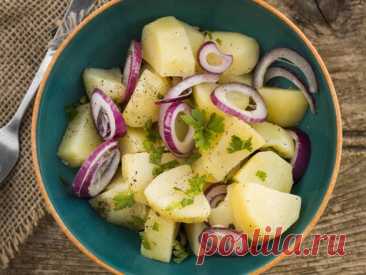 3 ингредиента: рецепт самого простого и вкусного картофельного салата