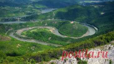 СМИ: в Сербии трое россиян заблудились в Овчарско-Кабларском ущелье