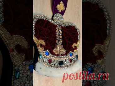 Handbag - crown! Fantastic embroidery! #bags #embroideryart #vintage #вышивка #сумка