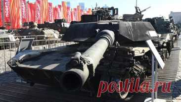 СМИ США умолчали об открытии в Москве выставки трофейного вооружения