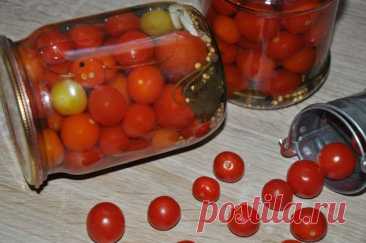 Остренькие помидорчики в традиционной заливке: как вкусно замариновать томаты на зиму | И рыба, и мясо Пульс Mail.ru