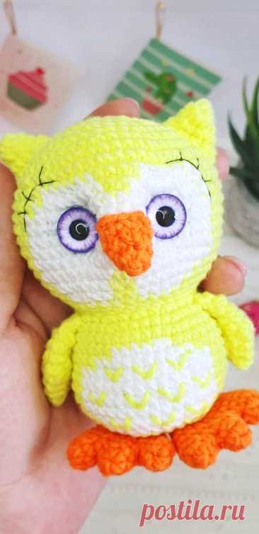 PDF Совёнок крючком. FREE crochet pattern; Аmigurumi toy patterns. Амигуруми схемы и описания на русском. Вязаные игрушки и поделки своими руками #amimore - Сова, совушка, маленький совёнок, птица, птичка.