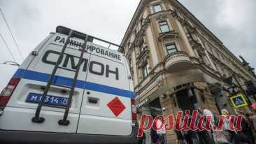 Экстренные службы рассказали об опасном предмете, найденном у дома в Москве