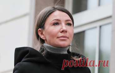 Адвокат Блиновской сообщила, что СК просит продлить той арест. По словам Наталии Сальниковой, Мосгорсуд решит этот вопрос 22 апреля