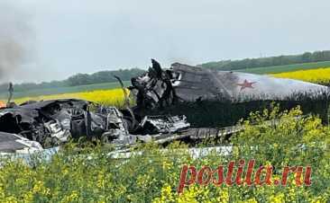 Губернатор сообщил о падении самолета в Ставропольском крае. Самолет разбился в районе рядом с Ростовской областью и Калмыкией. Летчики катапультировались, они живы
