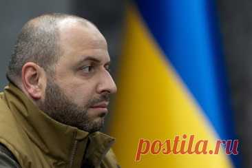 На Украине объяснили «исчезновение» министра обороны в документах