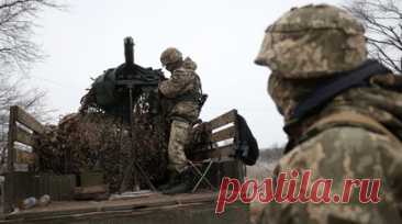 ВСУ нанесли удар кассетным боеприпасом по храму под Донецком во время службы. ВС Украины нанесли удар кассетным боеприпасом по храму в посёлке Александровка во время праздничной службы, есть погибшая. Читать далее