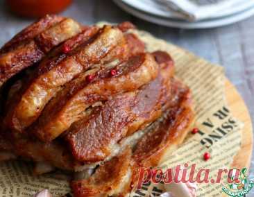 Свиная корейка с чесноком и пряностями – кулинарный рецепт
