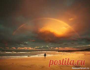 Если тебе плохо — начинай благодарить! ⏺Если тебе плохо — начинай благодарить! Собственное тело за то, что оно, несмотря ни на что, дышит и обеспечивает жизнедеятельность. ⏺Если тебе страшно — начинай благодарить! Собственное сердце и душу за то, что они живы и могут чувствовать. ⏺Если тебе...