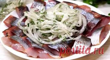 Маринованный лук "Трёхминутка": незаменим не только к рыбе, но и к мясу, салату или с хлебушком