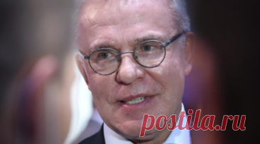 Фетисов: «Металлург» дал Кузнецову шанс, он его не использовал. Двукратный олимпийский чемпион Вячеслав Фетисов высказался о возможном уходе нападающего Евгения Кузнецова из «Металлурга». Читать далее