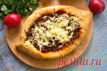 Пиде с мясным фаршем по-турецки